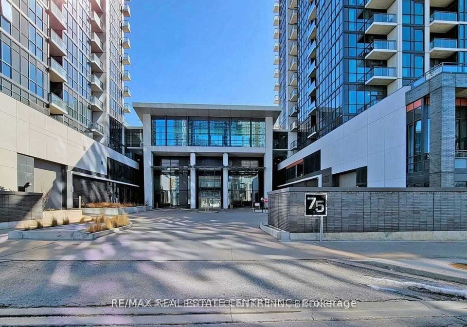 75-eglinton-avenue-w-mississauga-ontario-w13138122
