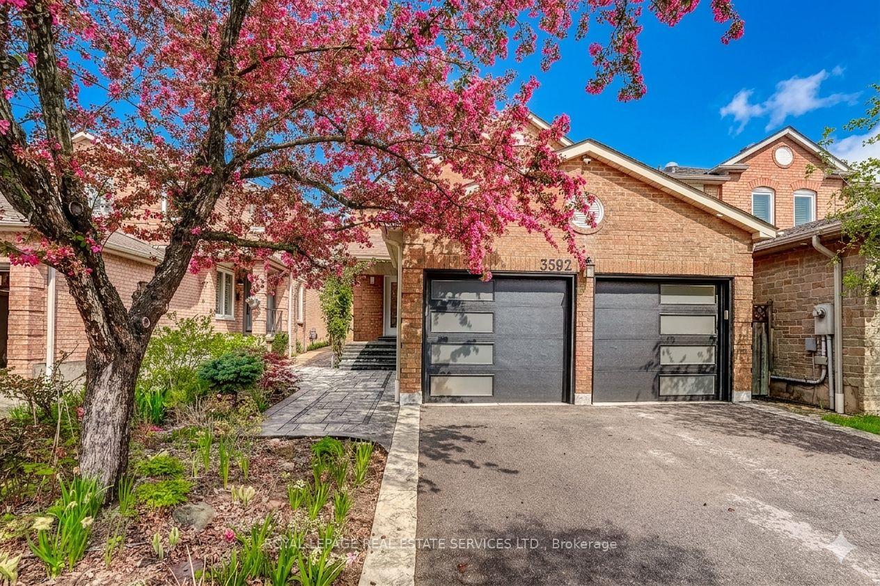 3592-cherrington-crescent-mississauga-ontario-w13138408