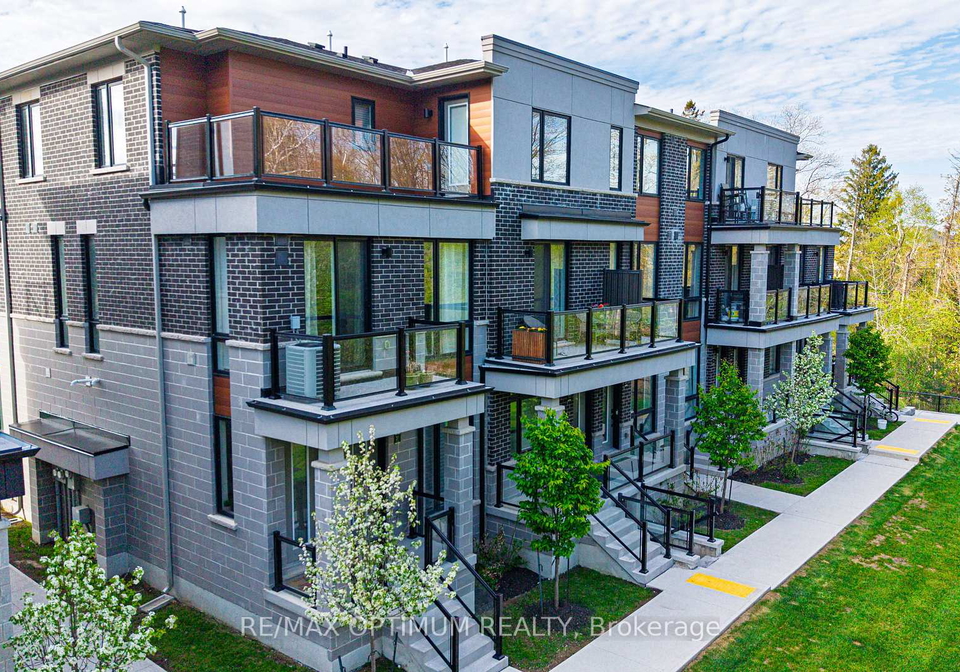 50-knotsberry-circle-brampton-ontario-w13138414