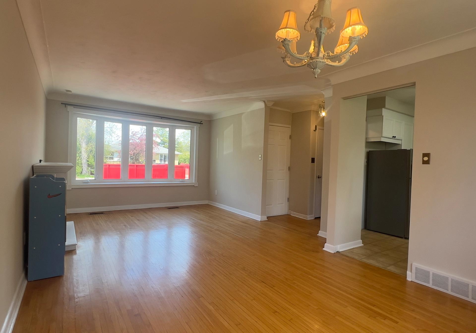 606-s-pinegrove-road-s-oakville-ontario-w13138614