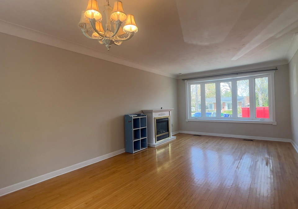 606-s-pinegrove-road-s-oakville-ontario-w13138614