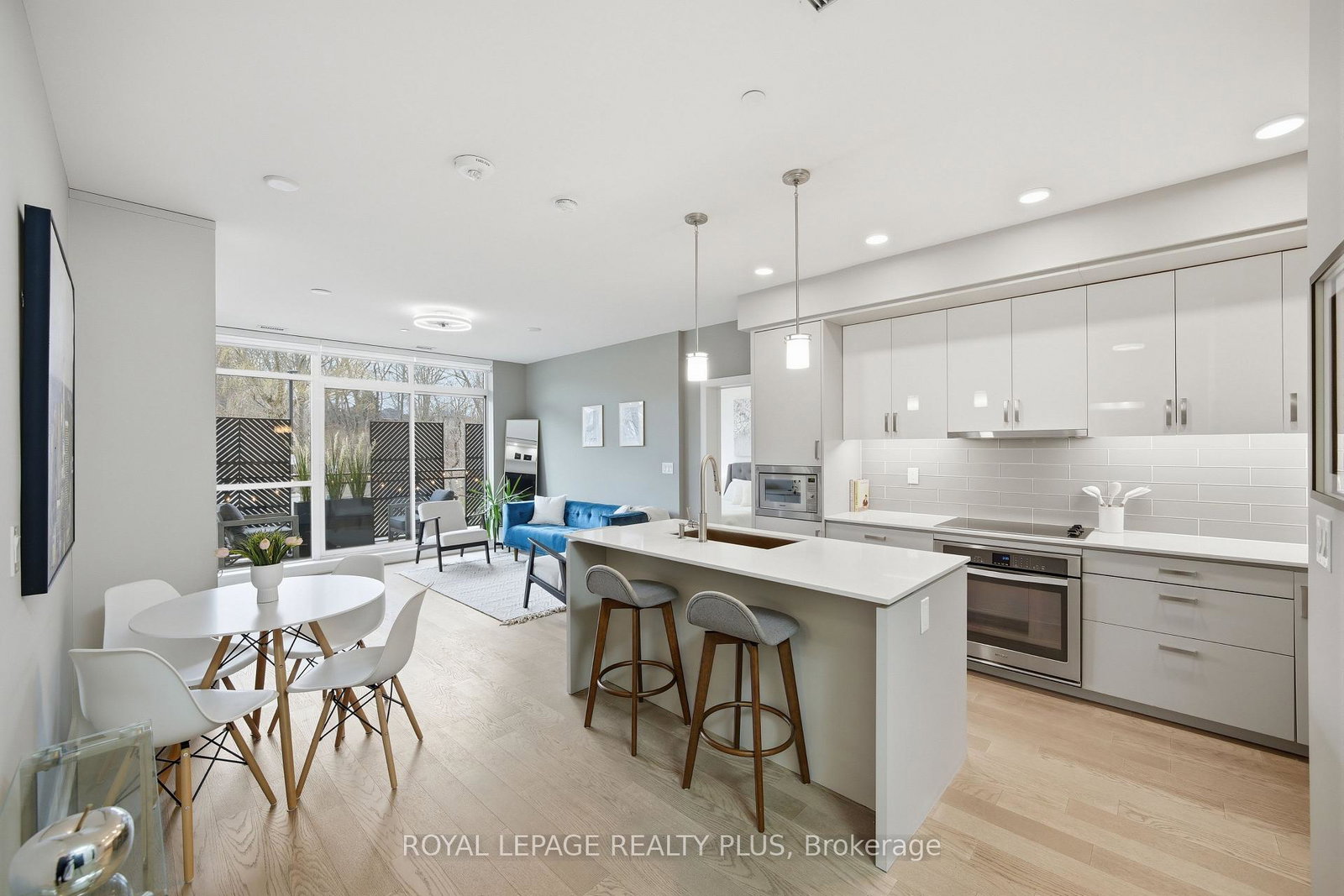 1575-lakeshore-road-w-mississauga-ontario-w13138634