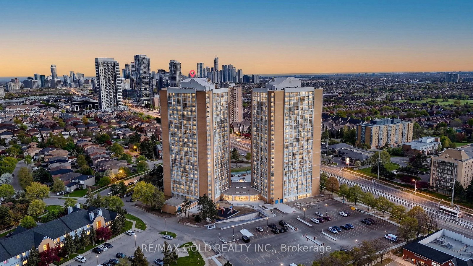 35-trailwood-drive-mississauga-ontario-w13138766