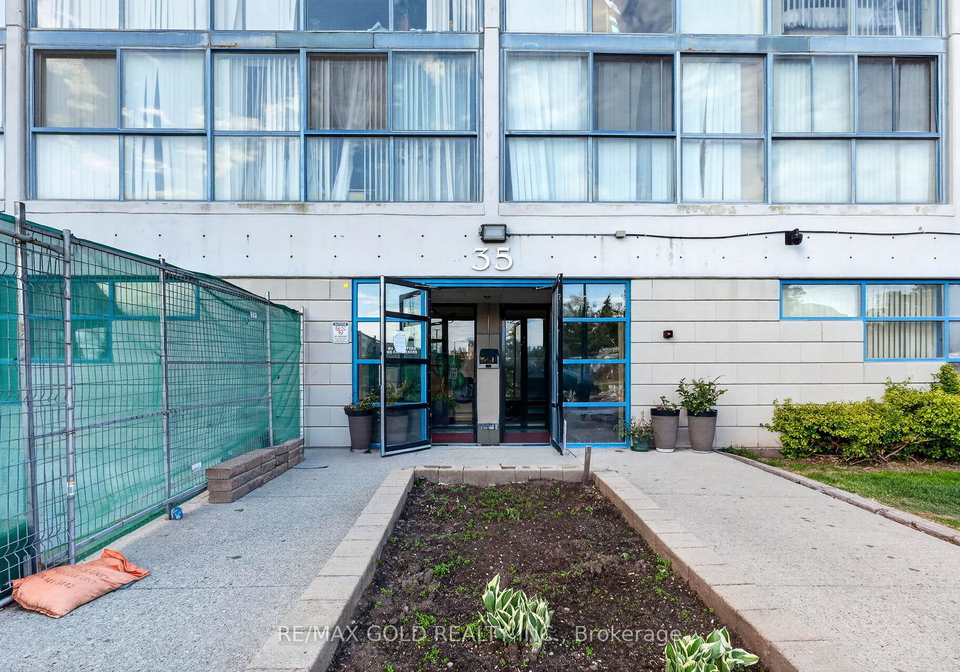 35-trailwood-drive-mississauga-ontario-w13138766