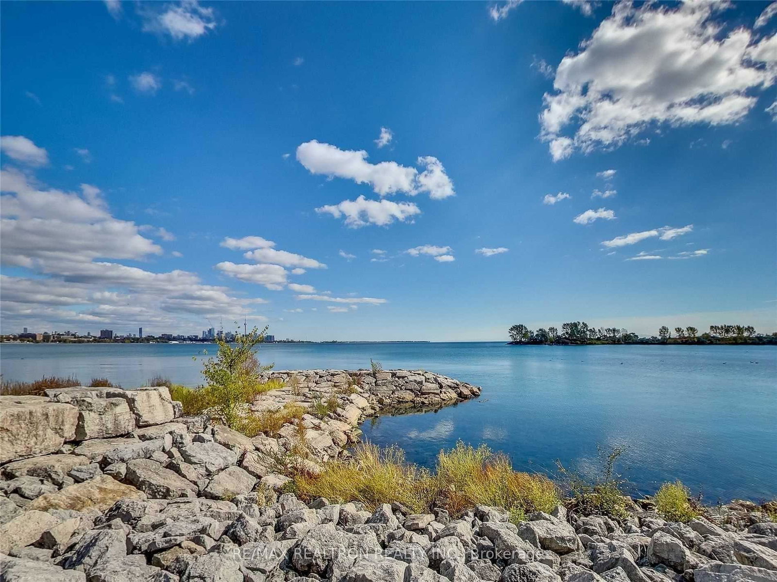 2111-lake-shore-boulevard-w-etobicoke-ontario-w13138788