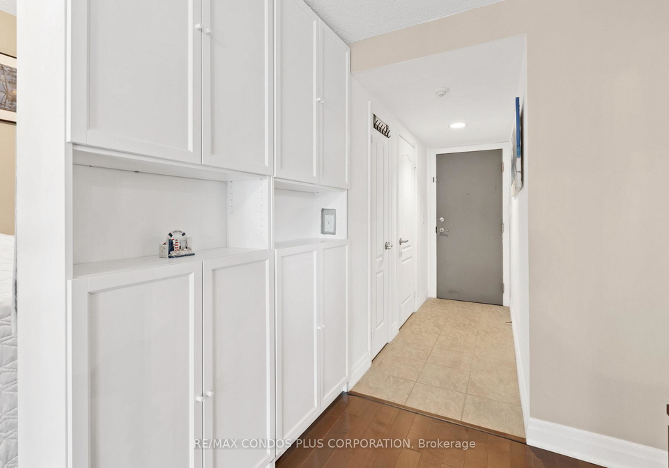 2119-lake-shore-boulevard-w-etobicoke-ontario-w13138836