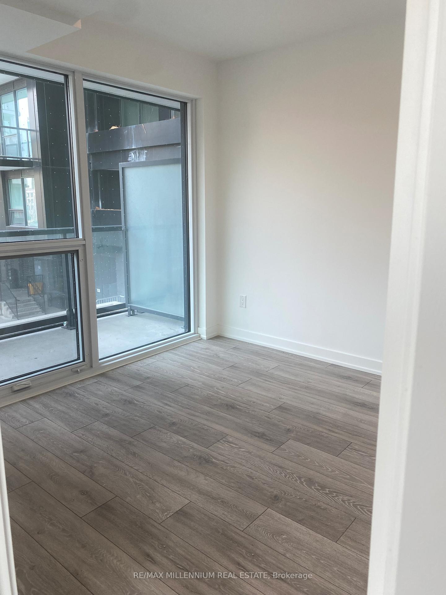 1100-sheppard-avenue-n-york-ontario-w13138838