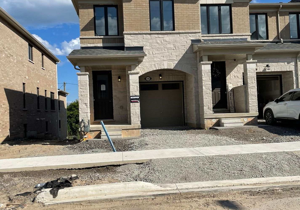 1392-almonte-drive-burlington-ontario-w13138840