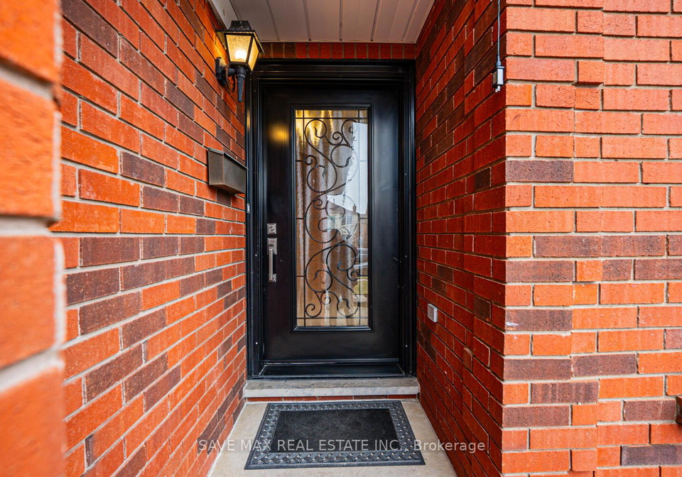 30-adirondack-crescent-brampton-ontario-w13138882