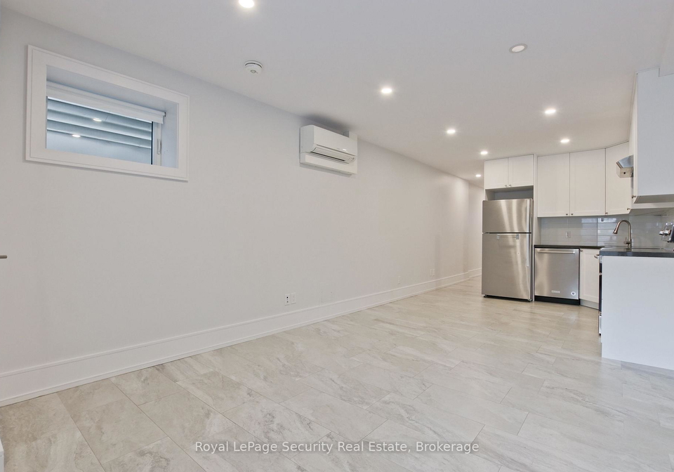 318-boon-avenue-toronto-ontario-w13138974