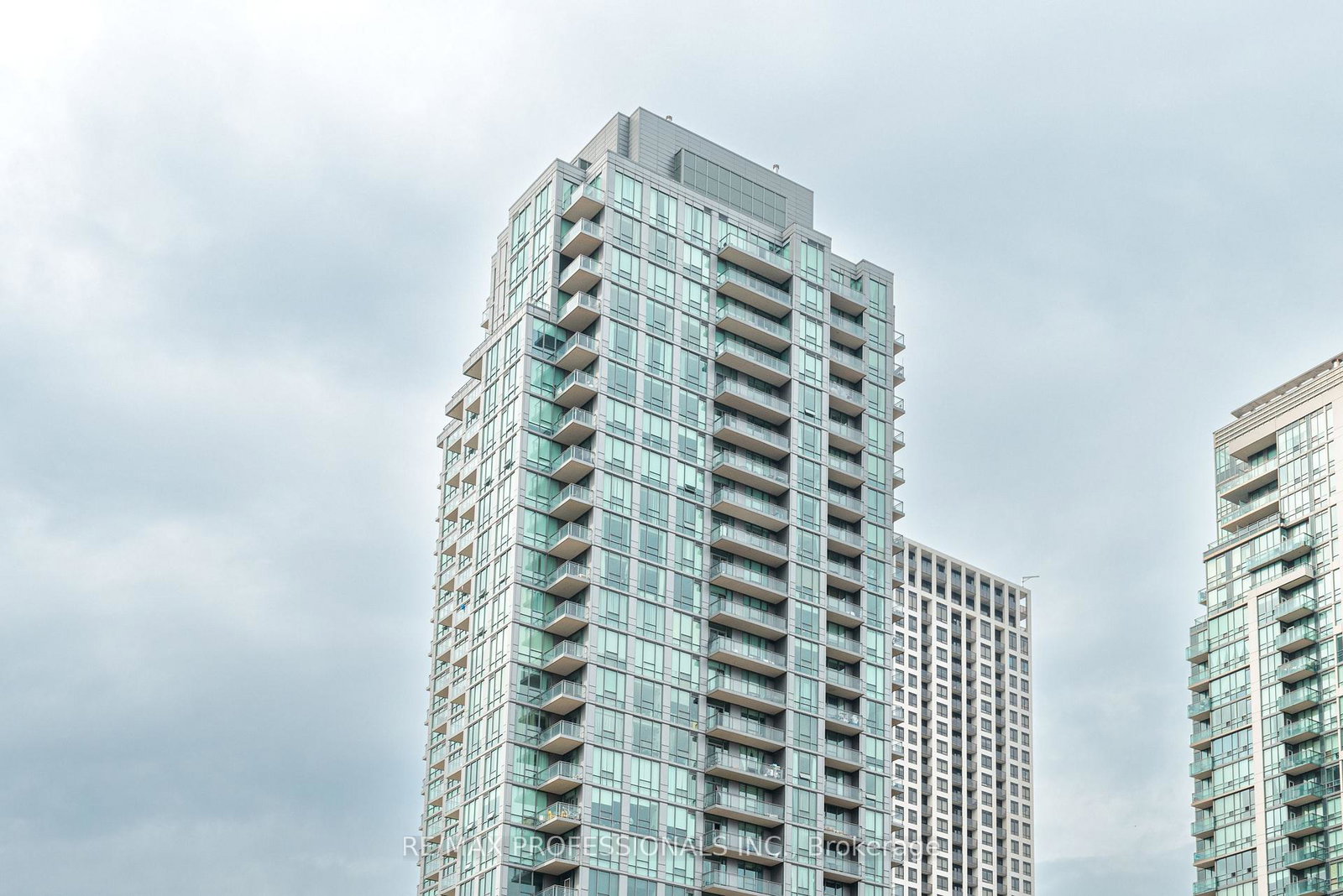 3525-kariya-drive-mississauga-ontario-w13139050