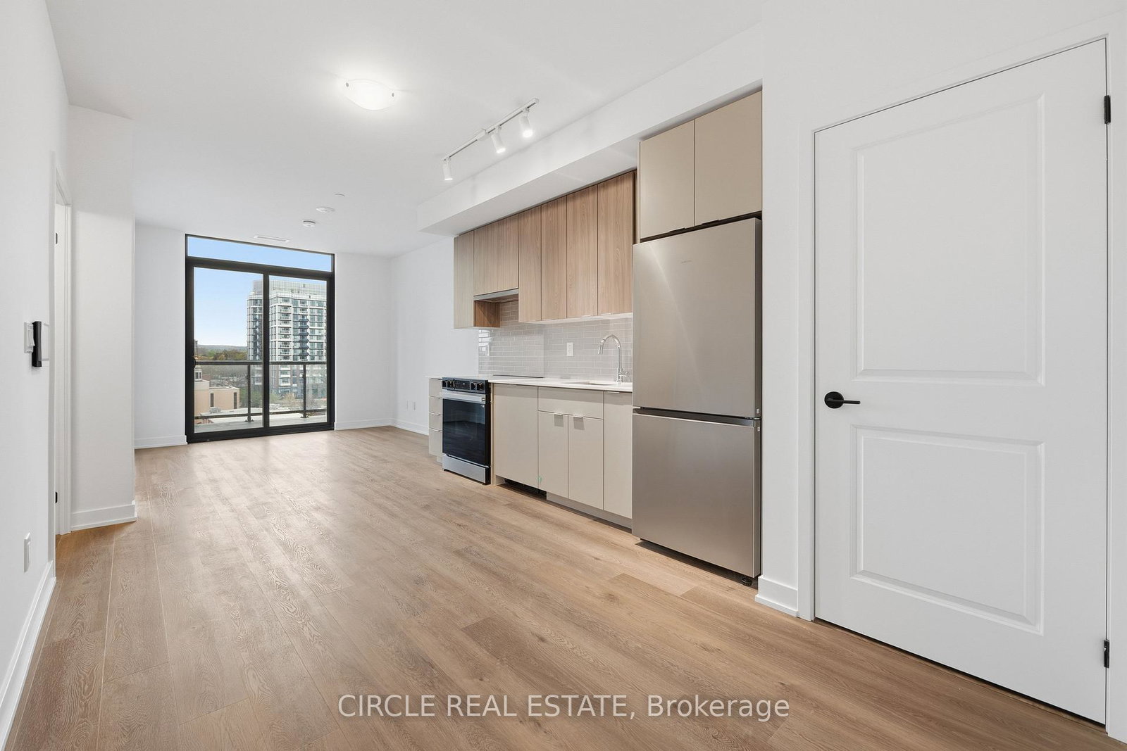 2075-lakeshore-road-burlington-ontario-w13139320