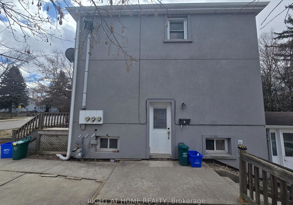 18-ewing-street-halton-hills-ontario-w13139380