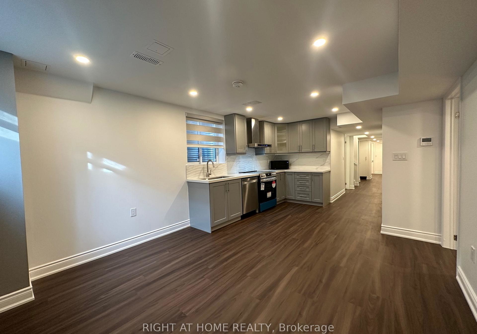 481-bergamot-avenue-milton-ontario-w13139474