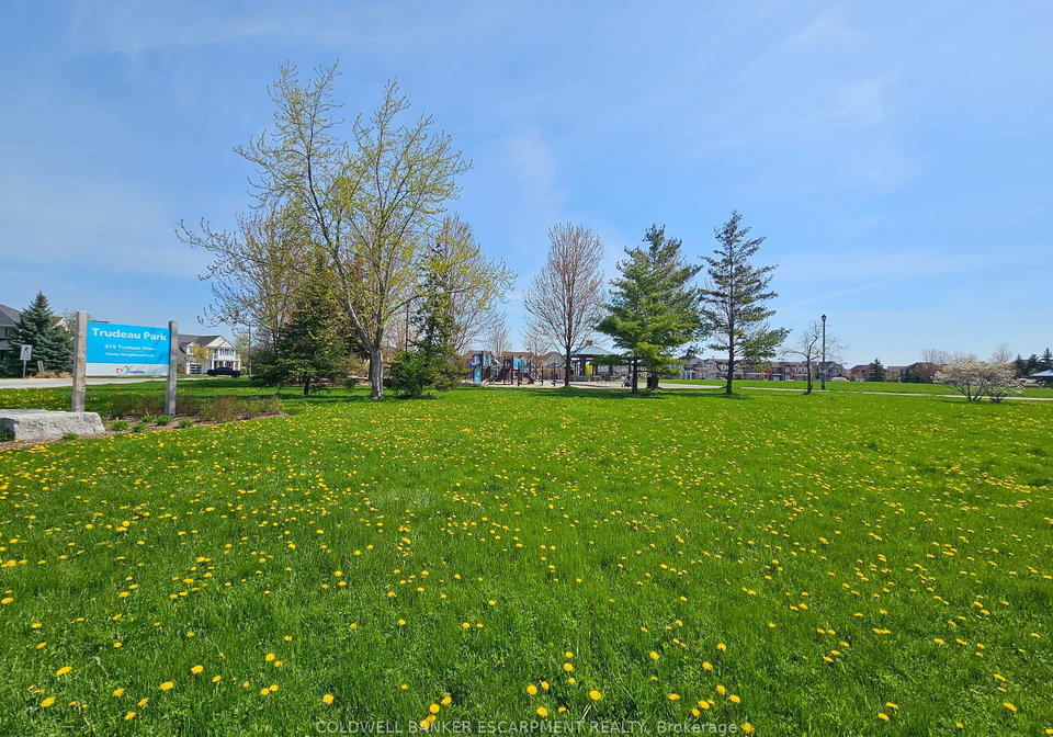 420-trudeau-drive-milton-ontario-w13139510