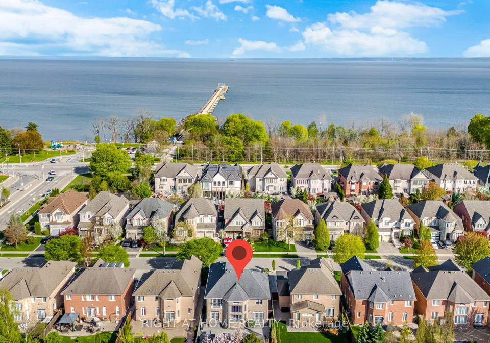 3305-mistwell-crescent-oakville-ontario-w13139594