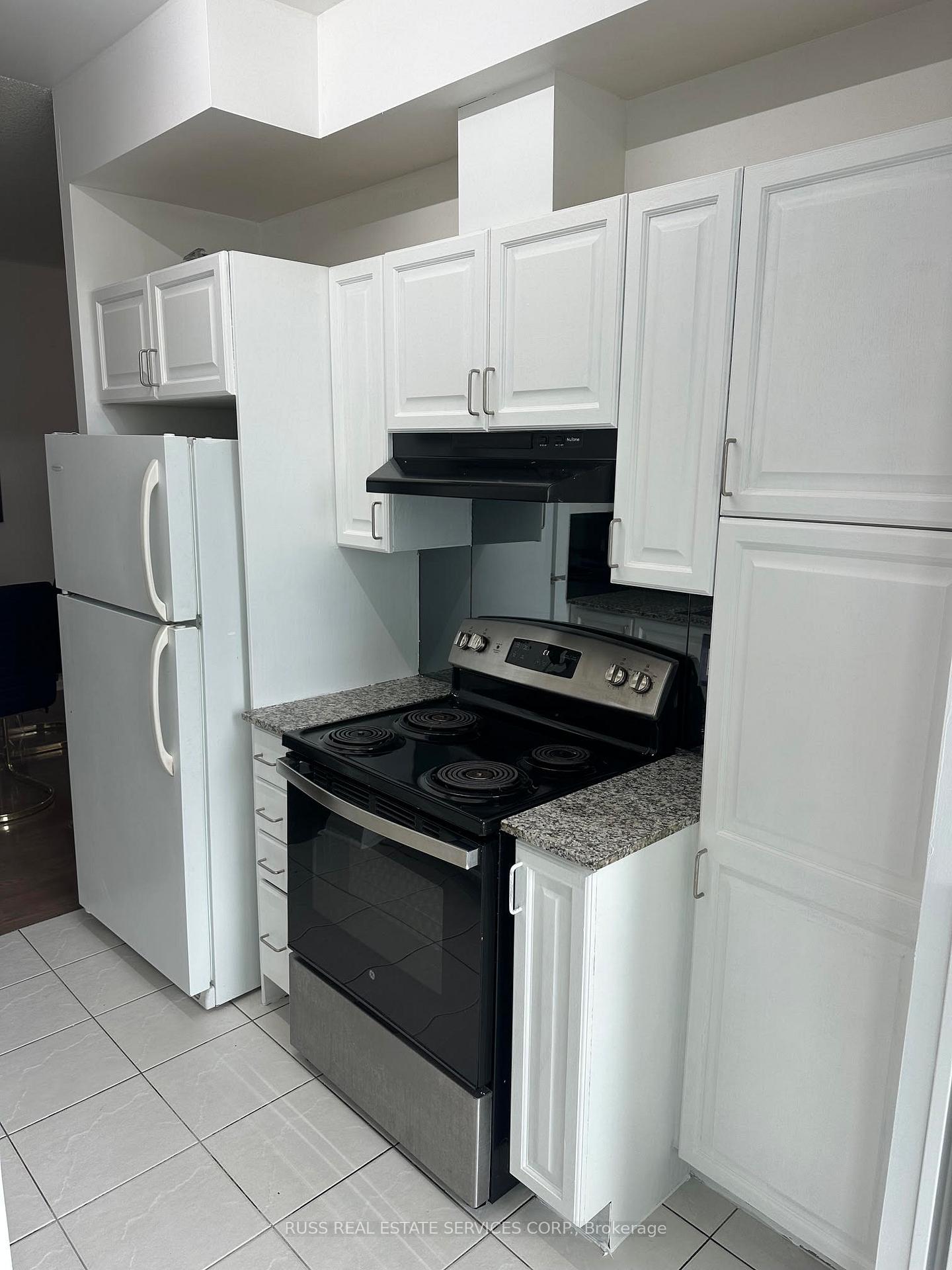 33-elm-drive-mississauga-ontario-w13140006