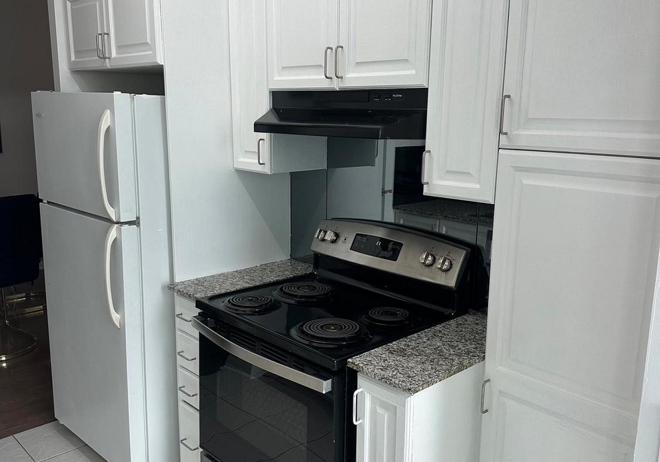 33-elm-drive-mississauga-ontario-w13140006
