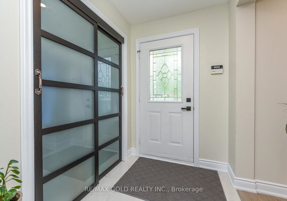 7595-wrenwood-crescent-mississauga-ontario-w13140020