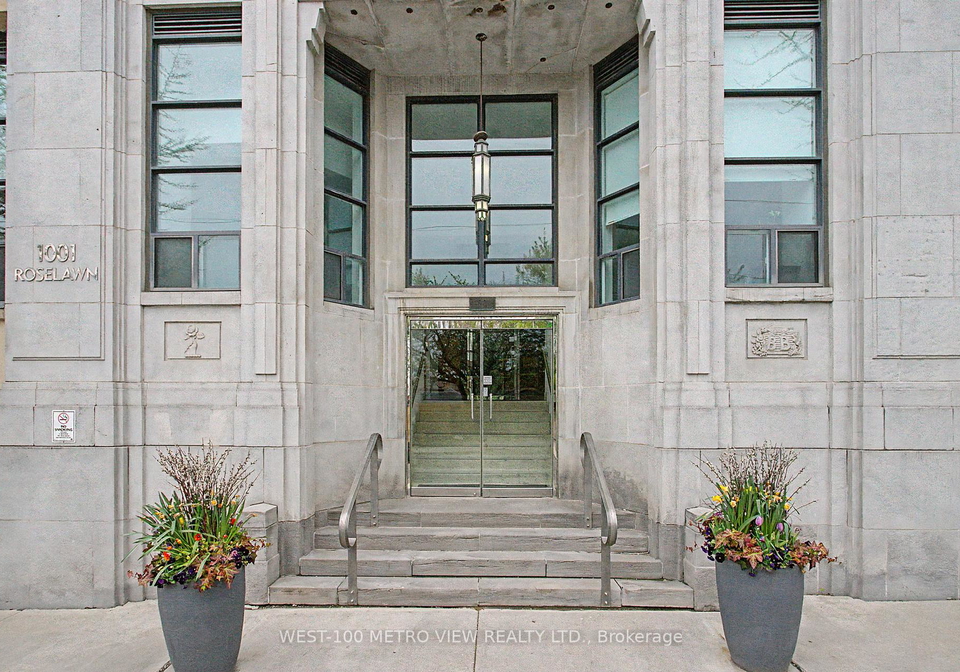 1001-roselawn-avenue-north-york-ontario-w13140070