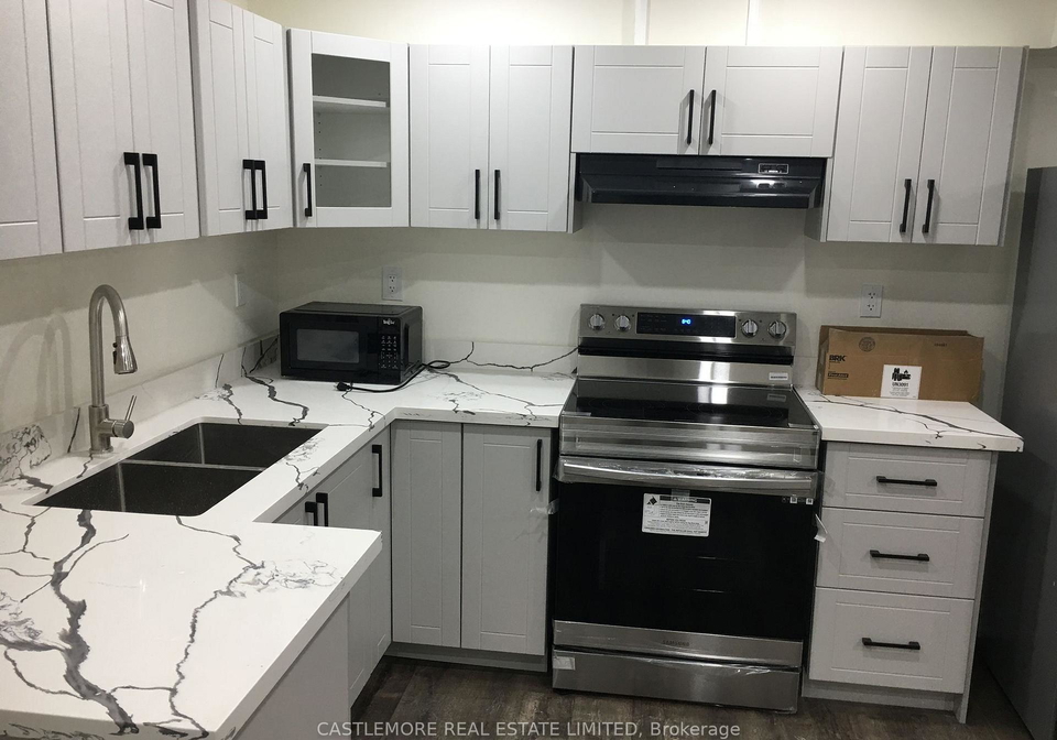 11-bannister-crescent-brampton-ontario-w13140310