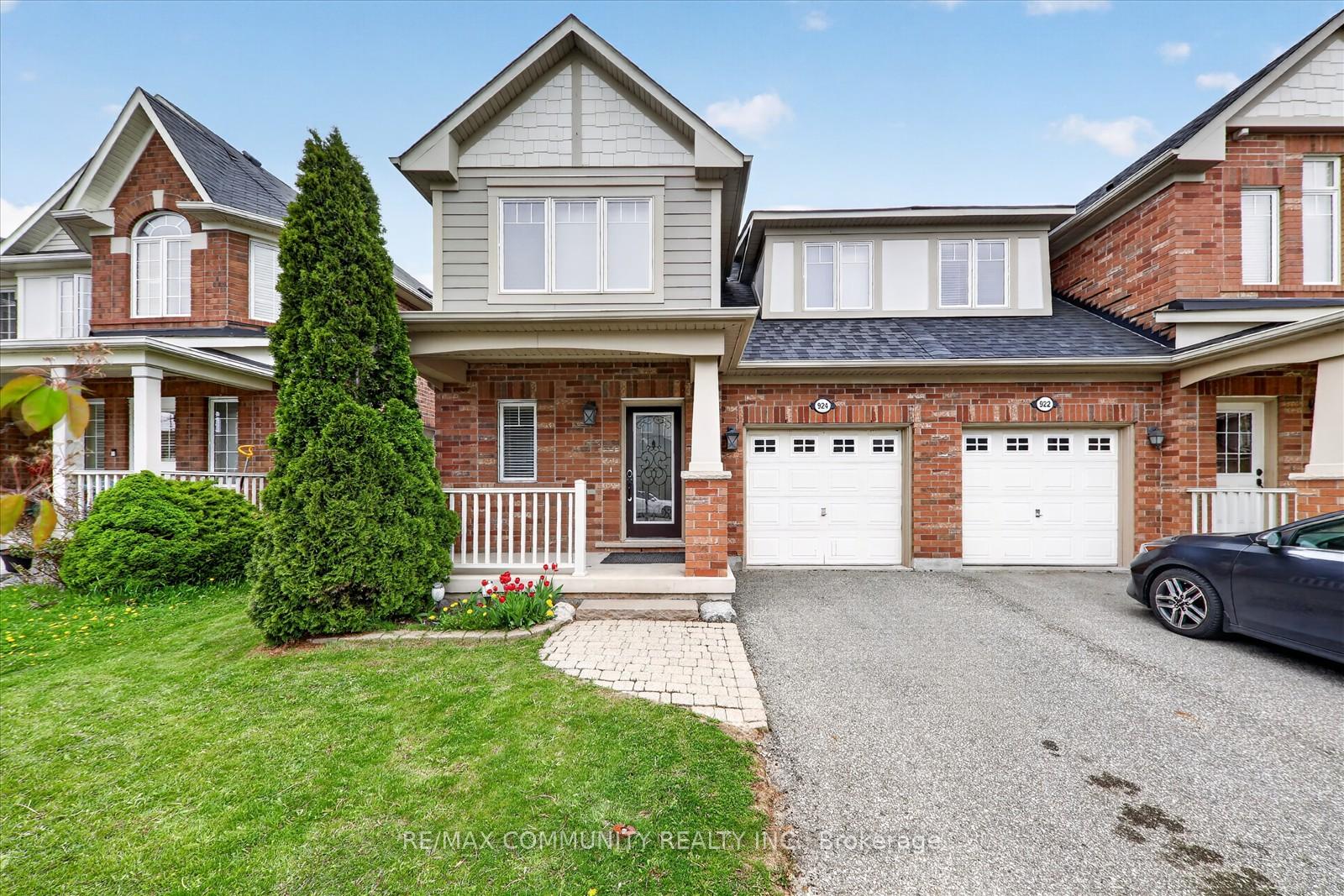 924-zelinsky-crescent-milton-ontario-w13140538