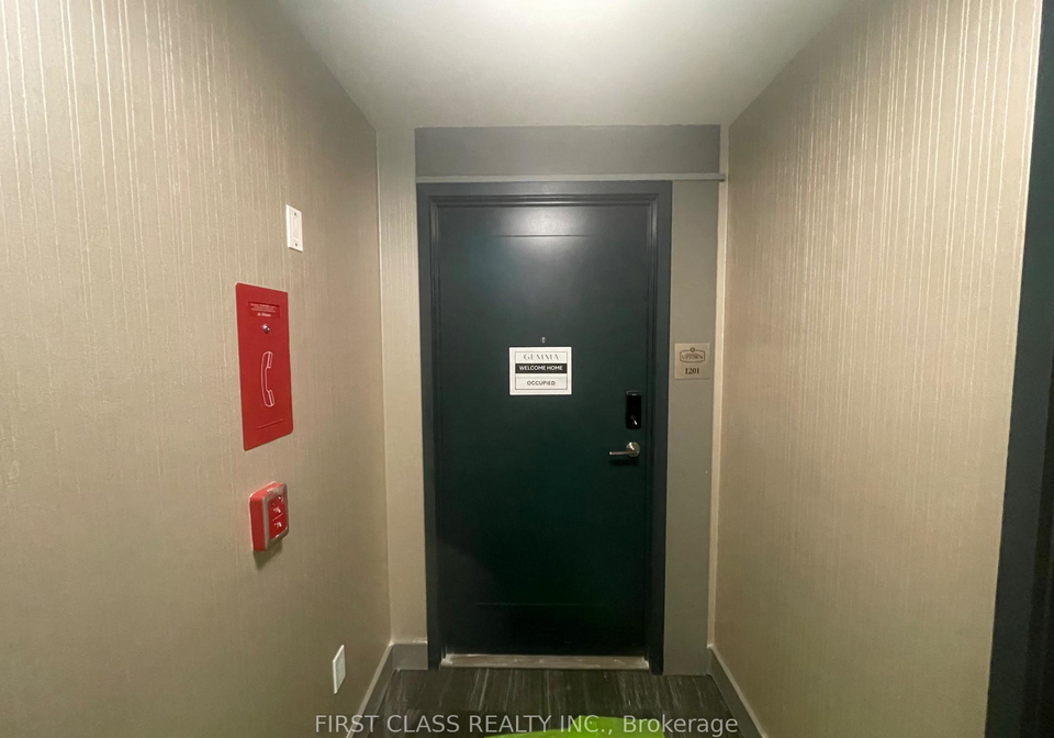 15-watergarden-drive-mississauga-ontario-w13140658