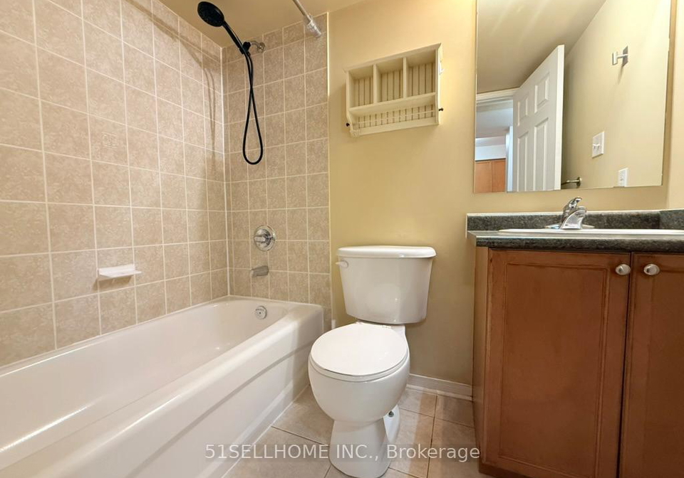 4975-southampton-drive-mississauga-ontario-w13140672