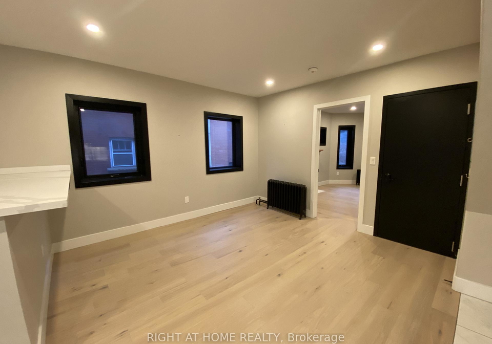 363-parkside-drive-toronto-ontario-w13140728