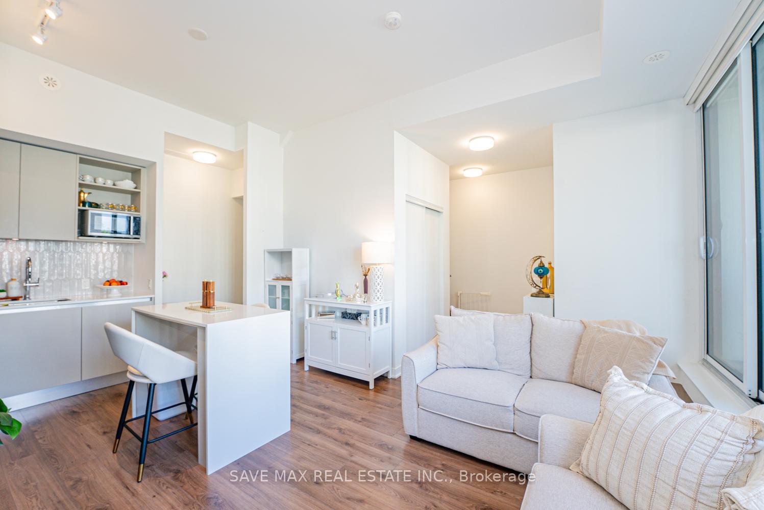 3020-trailside-drive-oakville-ontario-w13140760