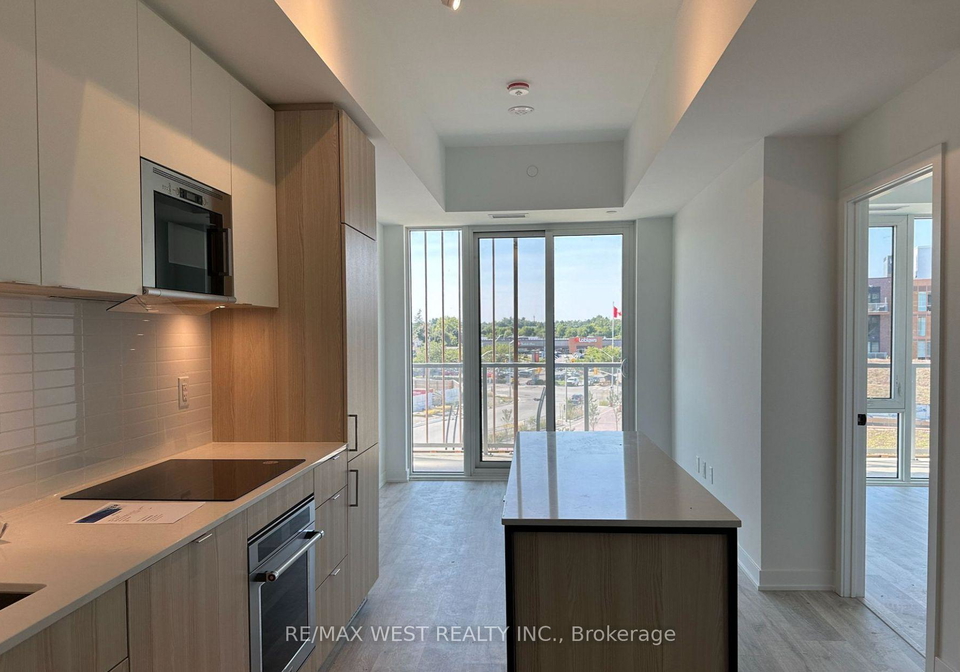 220-missinnihe-way-mississauga-ontario-w13141094