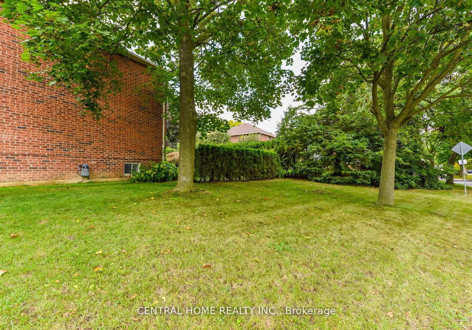 4-robaldon-road-etobicoke-ontario-w13141174