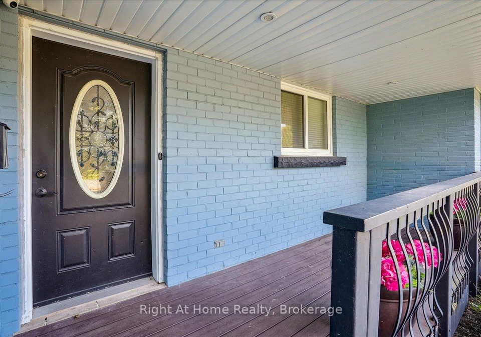 257-wales-crescent-oakville-ontario-w13141300