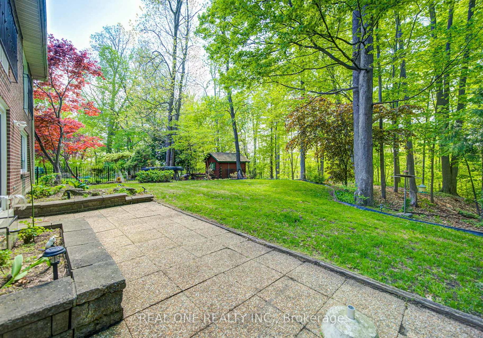 1439-ballyclare-drive-mississauga-ontario-w13141386