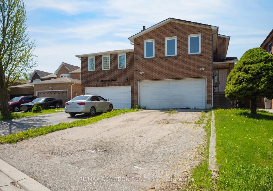 6-albemarle-court-brampton-ontario-w13141512