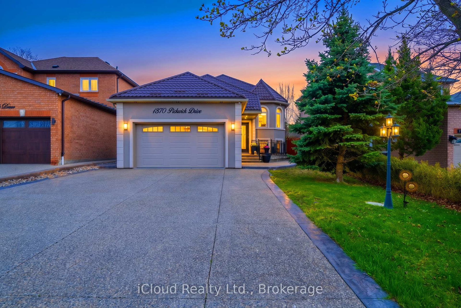 1370-pickwick-drive-mississauga-ontario-w13141704