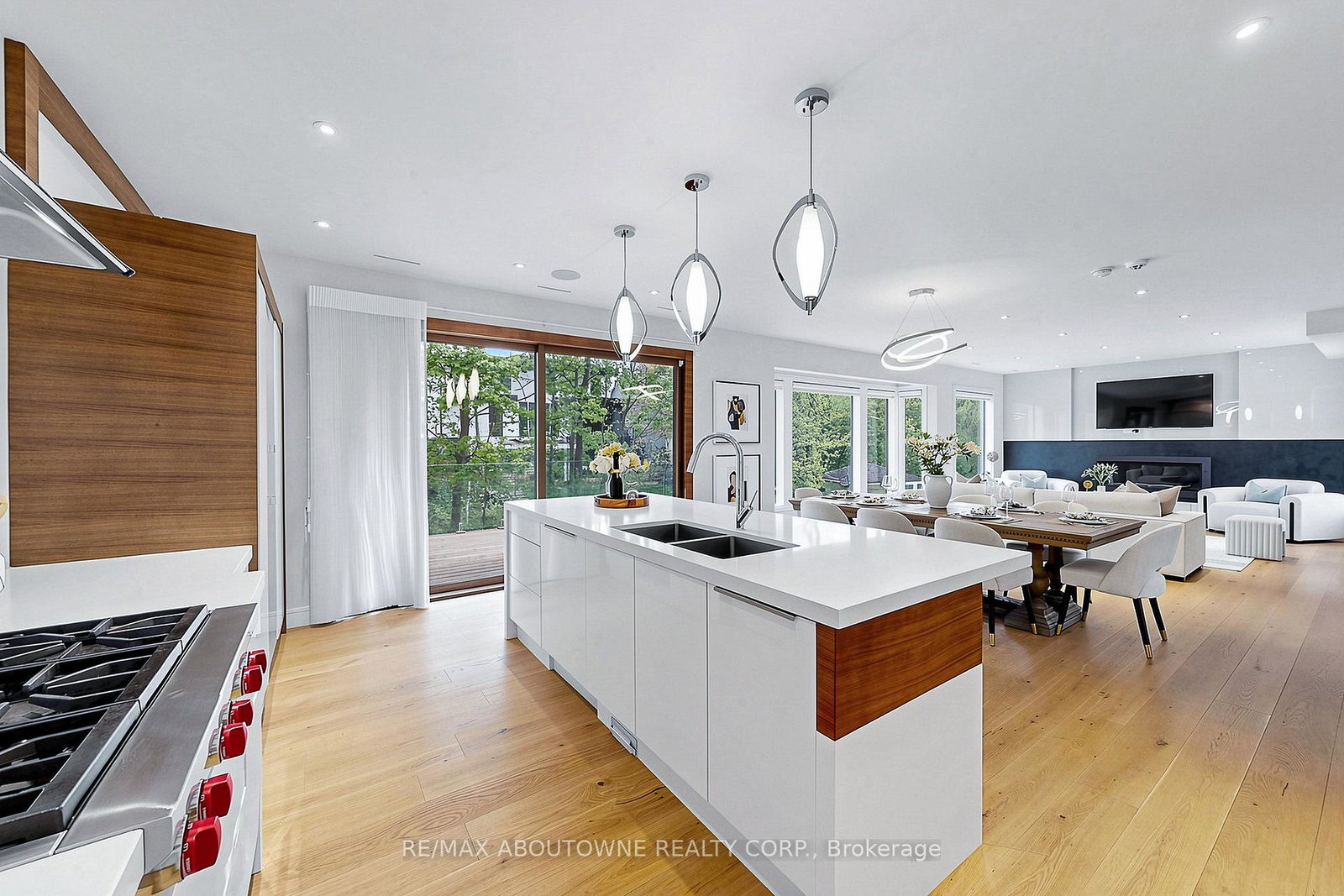 1364-acton-crescent-oakville-ontario-w13141860