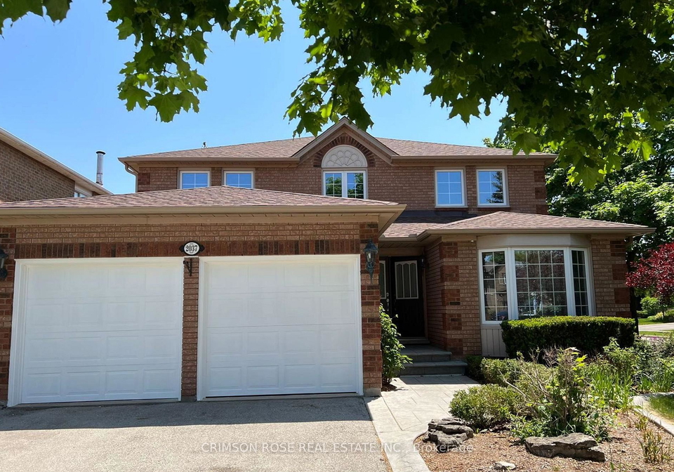 2037-schoolmaster-circle-oakville-ontario-w13141872