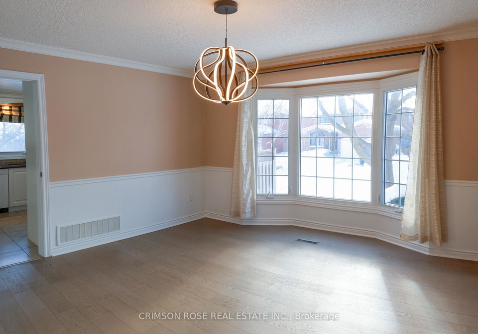 2037-schoolmaster-circle-oakville-ontario-w13141872
