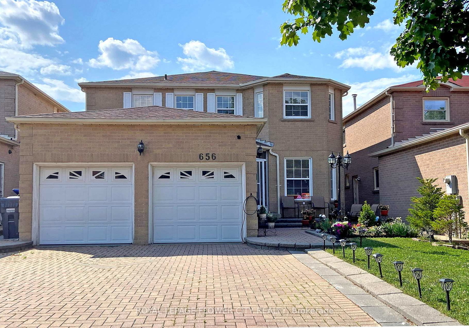 656-esprit-crescent-mississauga-ontario-w13142194
