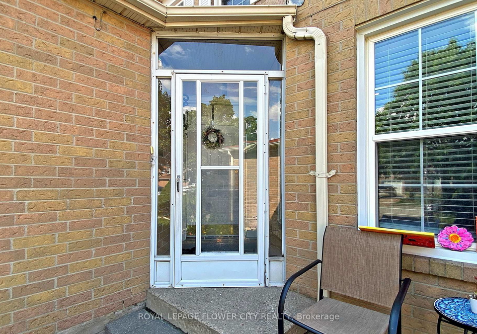 656-esprit-crescent-mississauga-ontario-w13142194