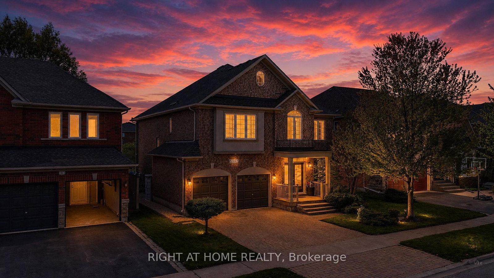 2461-whistling-springs-crescent-oakville-ontario-w13142202