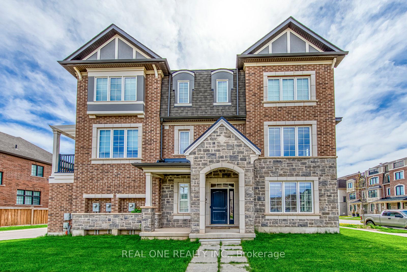 1402-lakeport-crescent-oakville-ontario-w13142288