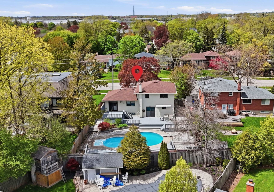 2122-bridge-road-oakville-ontario-w13142554