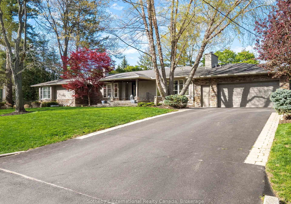 237-burgundy-drive-oakville-ontario-w13142768