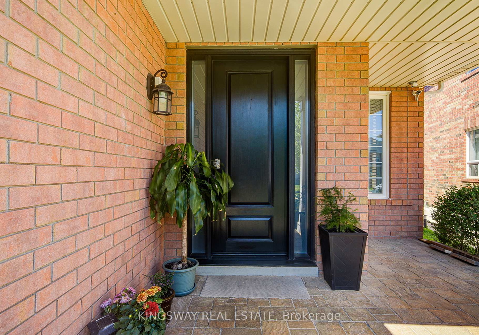 2083-willhaven-trail-oakville-ontario-w13142820