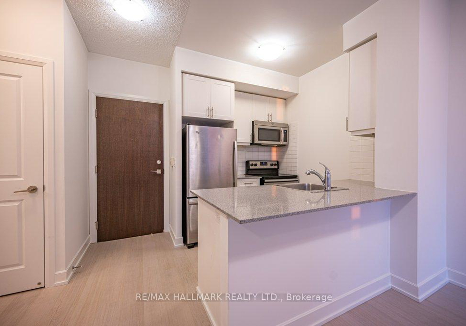 6-eva-road-etobicoke-ontario-w13142860