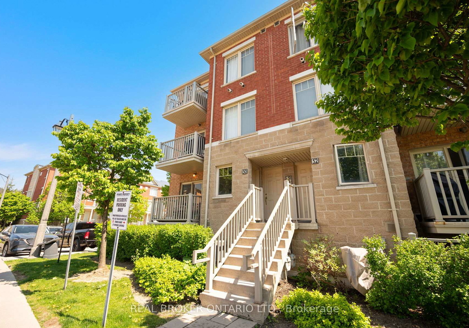 50intrepid-drive-mississauga-ontario-w13142938