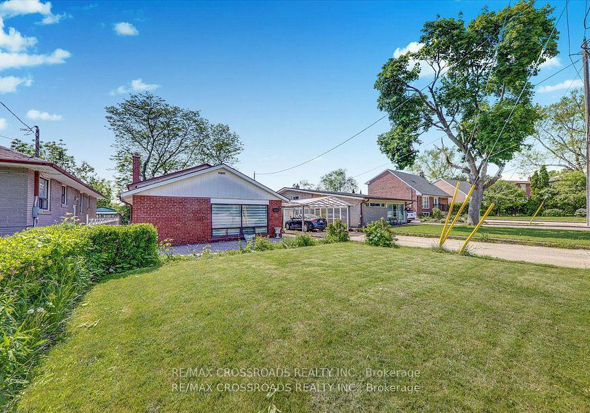 18-demarco-boulevard-north-york-ontario-w13142980