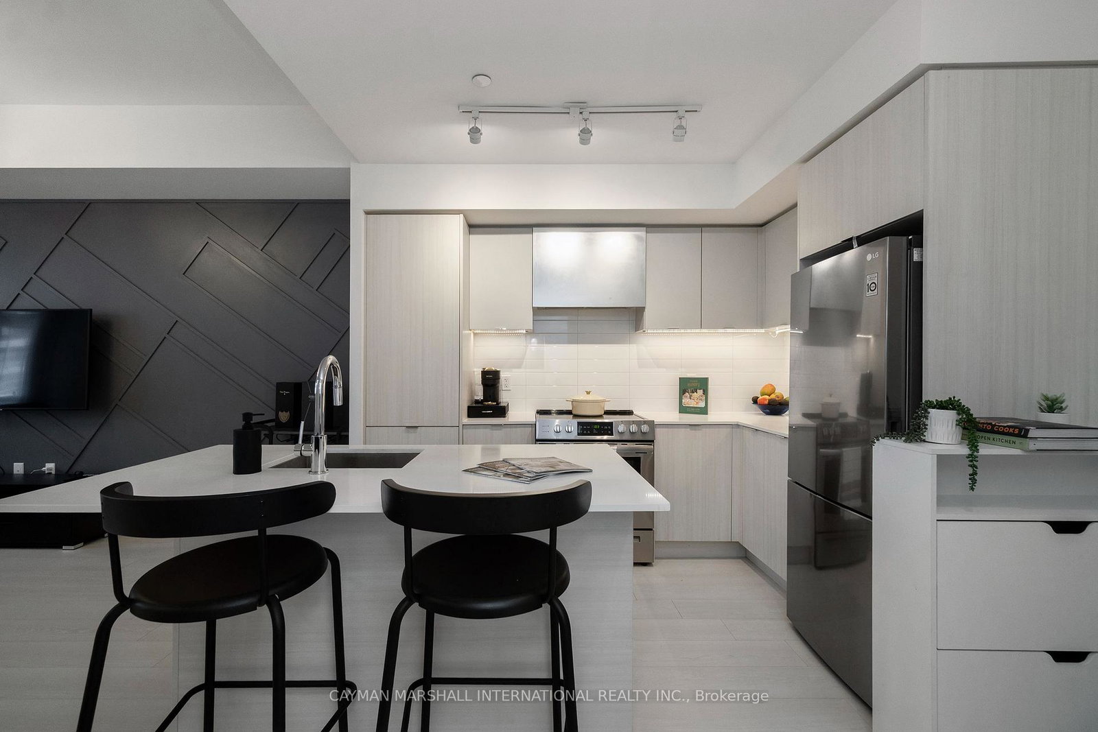 30-gibbs-road-etobicoke-ontario-w13143426